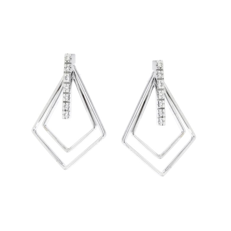 Acheter Boucles d'oreilles diamants 0.07 carat or blanc 7.76g Comme neuf - 1300,00 € Boucles d'oreilles diamants 0.07 carat or blanc 7.76g Comme neuf - reconditionné disponible sur Gemme Les Bijoux